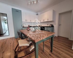 Apartament cu 2 camere,curte proprie si 3 locuri de parcare, Aradului - imagine 3