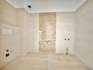 Apartament cu 3 camere etaj intermediar zona benzinariei Eso - imagine 4