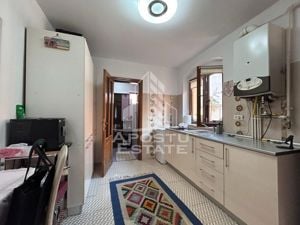 Apartament 2 camere, finisaje de lux, in zona Ultracentrala. - imagine 4