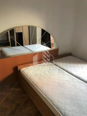 Apartament cu 4 camere 80mp 2 bai Decomandat in zona Mircea cel Batran - imagine 4