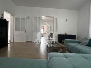 Apartament cu 4 camere 180mp loc de parcare zona centrala - imagine 5