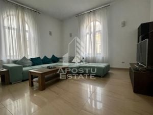 Apartament cu 4 camere 180mp loc de parcare zona centrala - imagine 4