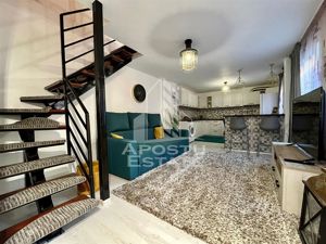 Casa la curte comuna, 4 camere, centrala proprie, complet renovata