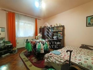 Apartament cu 2 camere, decomandate, centrala proprie in Piata Unirii. - imagine 3