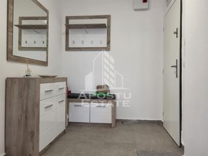 Apartament cu 3 camere, 2 bai si 2 balcoane in zona Ultracentrala. - imagine 10