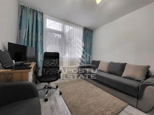 Apartament cu 3 camere, 2 bai si 2 balcoane in zona Ultracentrala. - imagine 6