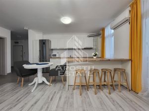 Apartament cu 3 camere, 2 bai si 2 balcoane in zona Ultracentrala. - imagine 4