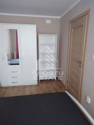 Apartament cu 2 camereultracentralrenovat totul nou - imagine 4