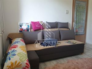 Apartament cu 4 camere in zona Dacia, semidecomandat - imagine 3