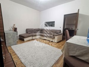 Apartament 2 camere la curte comuna, centrala proprie, Zona Traian