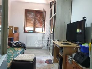 Apartament cu 4 camere in zona Dacia, semidecomandat - imagine 5