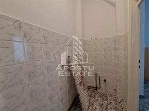 Apartament 2 camere, etaj intermediar, centrala proprie Piata Traian - imagine 4