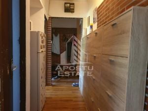 Apartament cu 4 camere in zona Dacia, semidecomandat - imagine 9