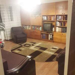 Apartament cu 3 camere de vânzare