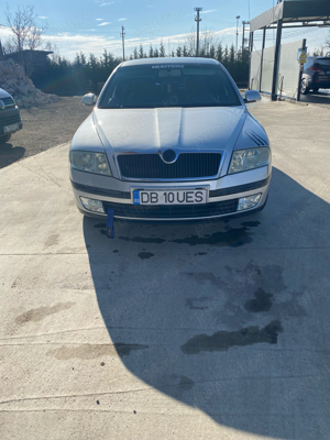 Vând Skoda Octavia 2