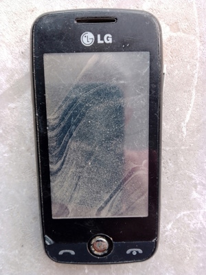 Telefon mobil LG