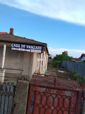 Casă de vânzare 