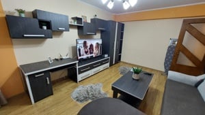 Vand apartament 2 camere ETAJ 3 mobilat utilat zona Piata Mioveni 65.000 Euro - imagine 4