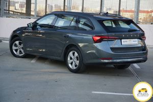 Skoda Octavia Style 2.0 TDI DSG, ACC, senzori, LED - imagine 4