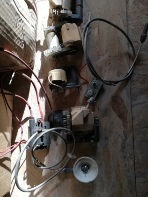 Trafuri linii si triploare