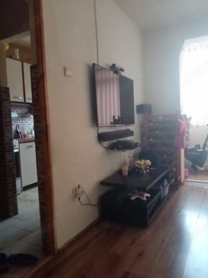 vand apartament 2 camere - imagine 10