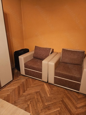 De vanzare,in 7 Noiembrie,apartament cu 2 camere,decomandat,etajul  4 din 4,mobilat si utilat. - imagine 2