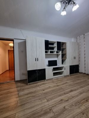 Închiriez apartament 3 camere zona Prundu - imagine 5