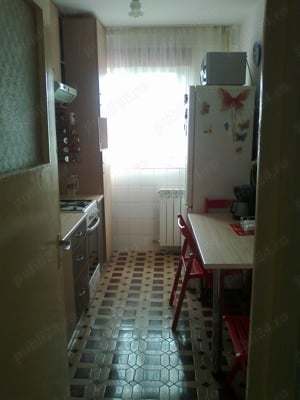 Apartament 2 camere Cosminele - imagine 5