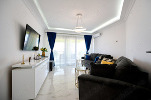 Apartament cochet 2 cam, Mamaia Nord, terase generoase, parcare, pret interesant - imagine 2