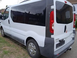 Opel Vivaro 173mkm!  2litrii 114cai 9locuri 2014an INMATRICULAT