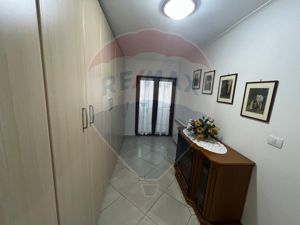 Apartament cu 4 camere de vânzare în zona Exterior Est - imagine 7