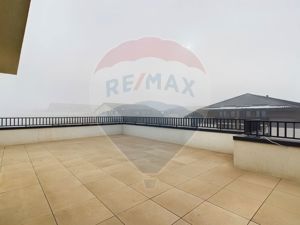 De inchiriat | Apartament 2 camere | Terasa 100 mp | Loc de parcare - imagine 12