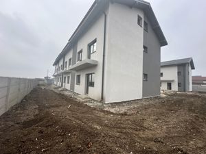 CASA INSIRUITA - BRAGADIRU 4 CAMERE, TOATE UTILITATILE, COMISION 0% - imagine 19