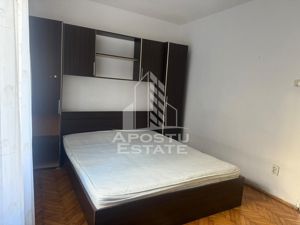 Apartament cu 2 camere , spatios , zona Dambovita - imagine 6