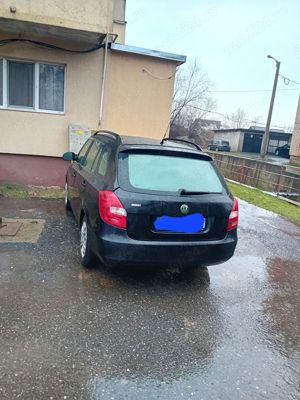 Skoda Fabia 1,6 din 2013 - imagine 8