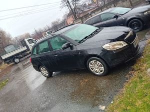 Skoda Fabia 1,6 din 2013 - imagine 9