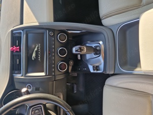 Jaguar E-Pace 4x4 echipare S-type KM REALI  - imagine 8