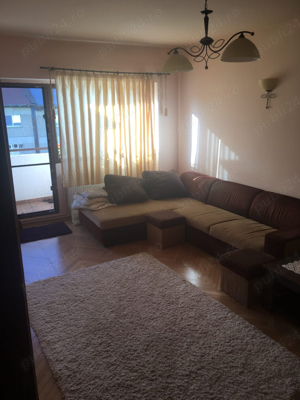 Proprietar inchiriez apartament 3 camere Resita central, Str Libertatii Bl B5 - imagine 7