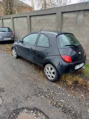Ford Ka benzină, an 20  - imagine 4 Ford Ka benzină, an 20  - imagine 4