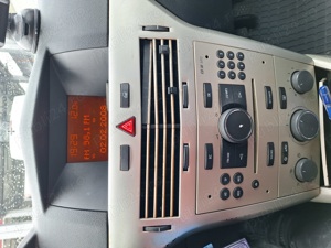 Opel astra H 2008 - imagine 4 Opel astra H 2008 - imagine 4