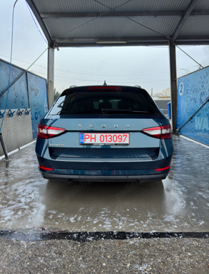 Skoda Superb Combi 2.0TDI 2 km !! - imagine 4