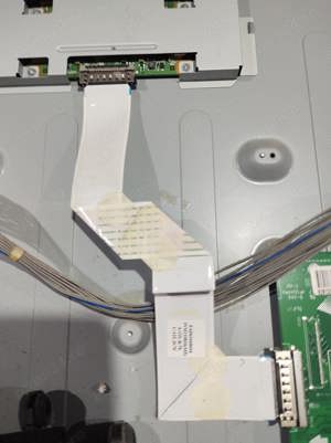 lvds ead61668604 de pe tv LG 32lk430