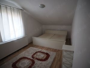 Inchiriez apartament la mansarda , giroc zona um , 4 camere - imagine 10