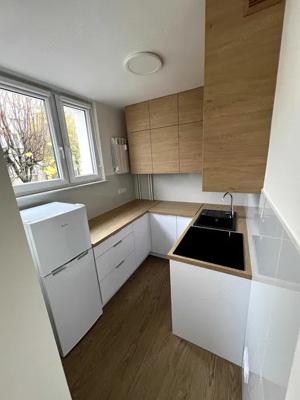 Apartament 2 camere de închiriat în zona Tractorul, Brașov - imagine 3