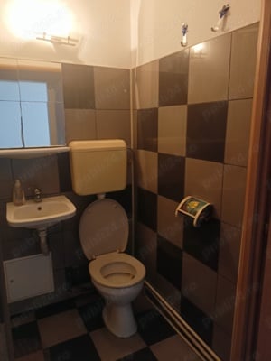 Închiriez apartament 2 camere - imagine 6