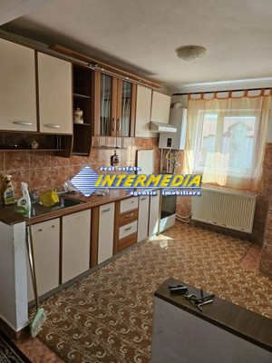 Apartament 3 camere de inchiriat in Ampoi 1 Alba Iulia  - imagine 4