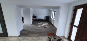 Casă renovata 2024 cu 2 apartamente incalzire in pardoseala - imagine 9