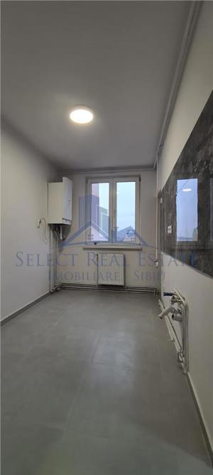 Apartament  2 camere \ renovat \ etaj intermediar \ Sibiu - imagine 8