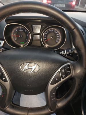 Vand Hyundai i30 1.6 - imagine 5