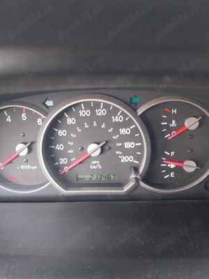 Vând autoturism Kia Carnival  - imagine 4